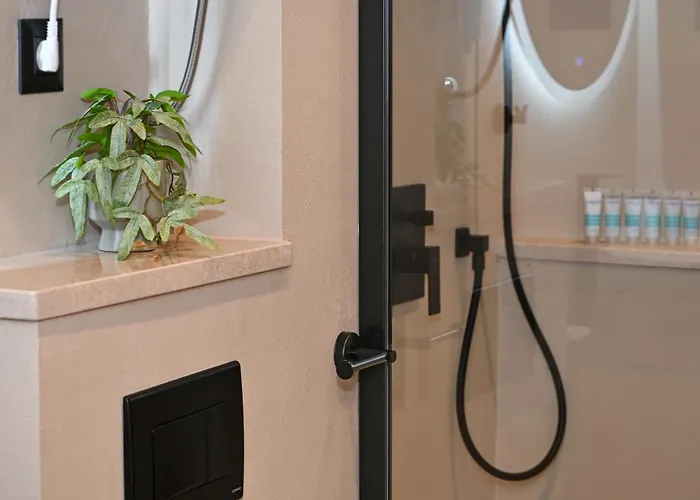 Milan Luxury * Трогир