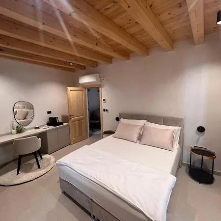 Milan Luxury شقة تروغير